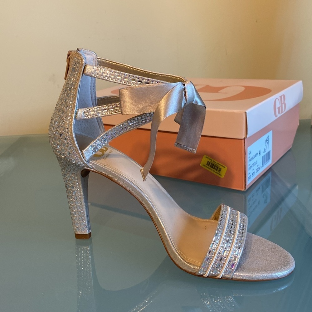 NEW Gianni Bini Gold Strappy Heels with Luxe Sequins 9.5 Wedding Guest Bridal - Picture 2 of 6